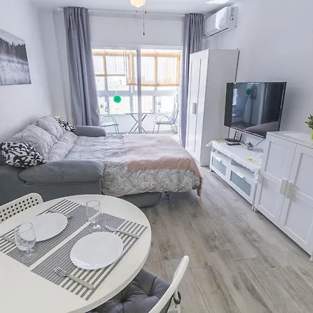 Canovas Nerja- Estudio 410 *